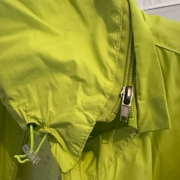 Adidas jacket - Picture 12 of 16